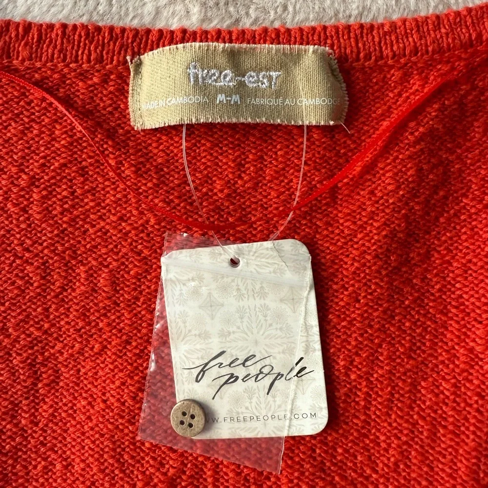 NWT Free People Free-est Ameena Cardigan Sweater Fiesta Red Size M - Picture 3 of 9